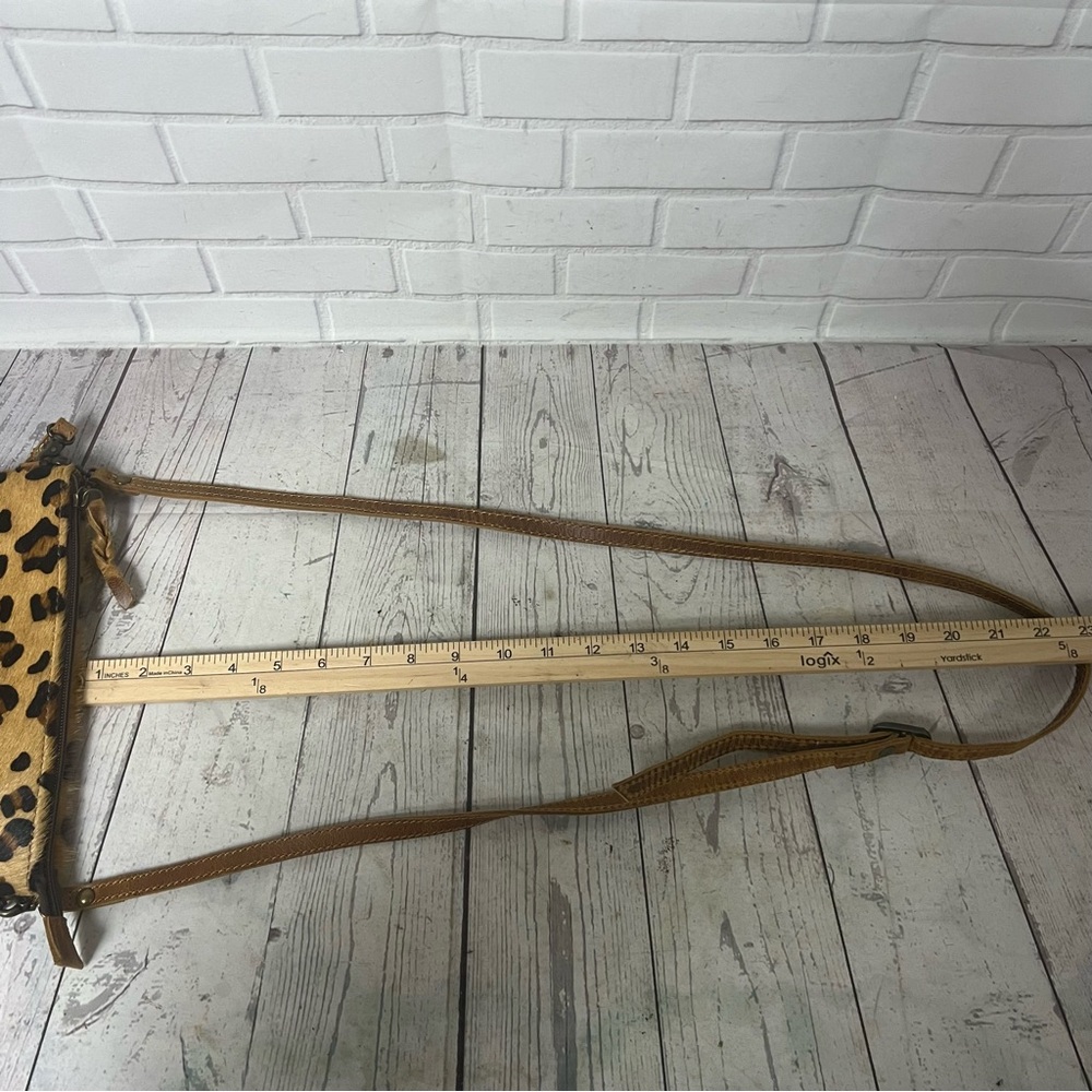 American Darling Hair on Cowhide Leather Convertible Crossbody Wristlet Leopard - Picture 9 of 16